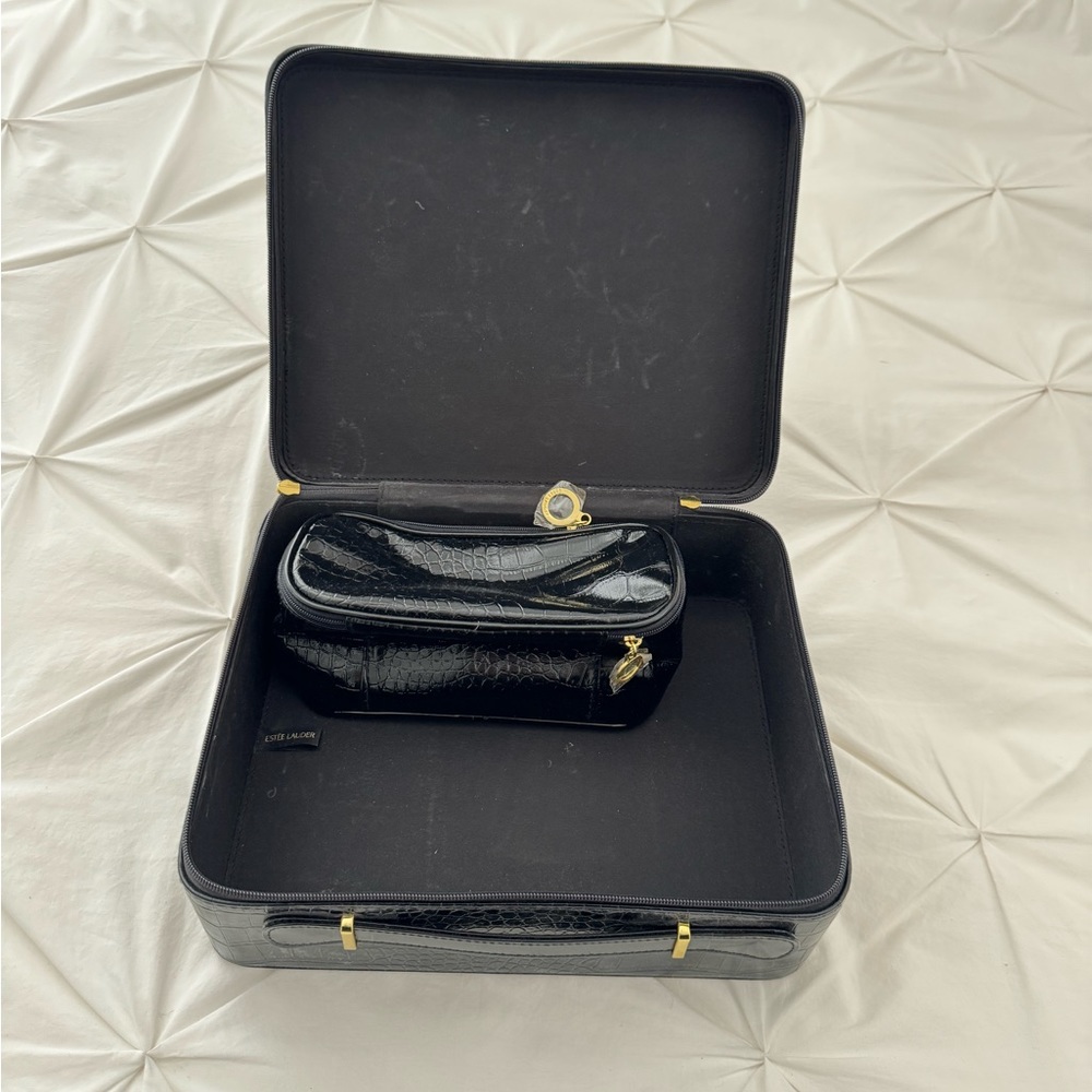 Estée Lauder Makeup Travel Case